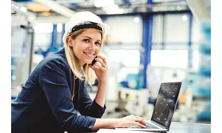 Designer of an agricultural machinery manufacturer with igusGo