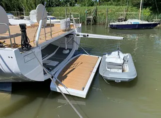 Rear garage innovative structural design