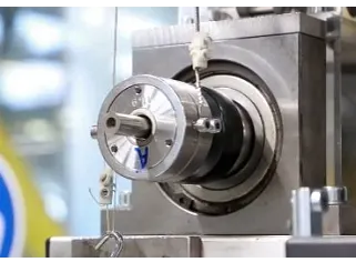 Friction test rotating