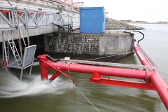 Tidal turbine energy transmission