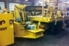 Work platform for tunnelling